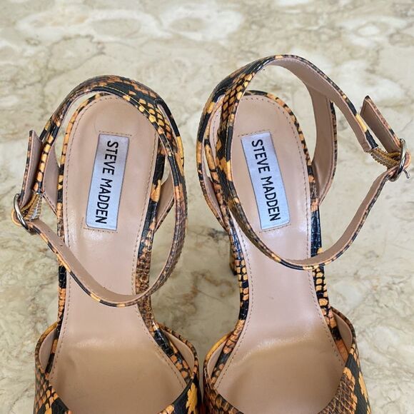 Steve Madden Snakeskin Platform Ankle Strap Heels - As New - Picture 8 of 13